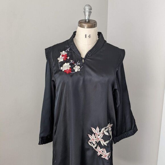 Vintage Asian Dress - Picture 2 of 5